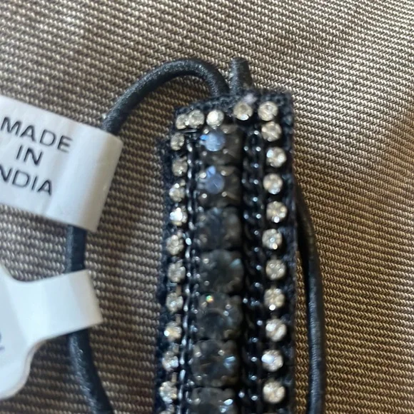NWT Anthropologie Hair Tie Beaded Crystals Black - Picture 3 of 3